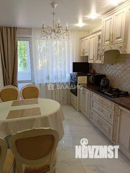 3-к квартира, вторичка, 106м2, 2/5 этаж