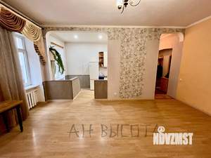 3-к квартира, вторичка, 88м2, 1/3 этаж