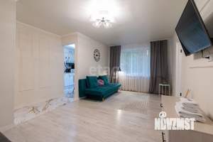 2-к квартира, вторичка, 43м2, 1/5 этаж