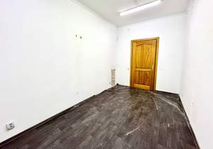 5-к квартира, вторичка, 120м2, 1/3 этаж