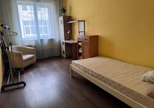 2-к квартира, вторичка, 43м2, 1/5 этаж