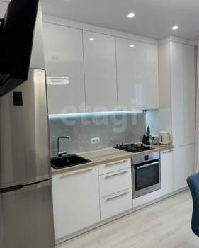 2-к квартира, вторичка, 68м2, 8/9 этаж