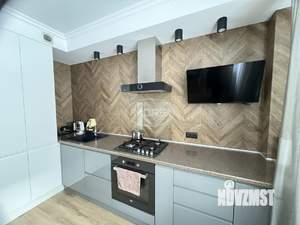 2-к квартира, вторичка, 67м2, 1/9 этаж