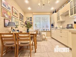 2-к квартира, вторичка, 55м2, 1/9 этаж