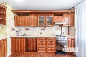 2-к квартира, вторичка, 57м2, 1/10 этаж