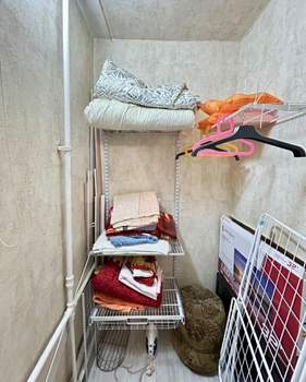 1-к квартира, вторичка, 30м2, 4/4 этаж