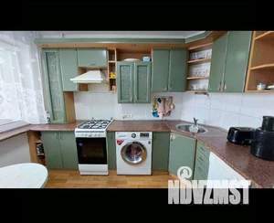 4-к квартира, вторичка, 77м2, 3/10 этаж