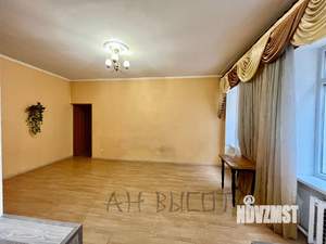 3-к квартира, вторичка, 88м2, 1/3 этаж