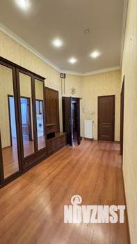 3-к квартира, вторичка, 93м2, 2/3 этаж