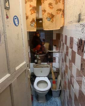 Студия квартира, вторичка, 76м2, 2/4 этаж