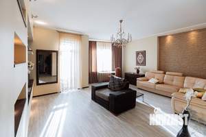 2-к квартира, вторичка, 84м2, 7/9 этаж