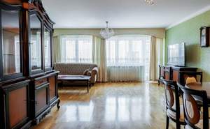 3-к квартира, вторичка, 100м2, 3/8 этаж