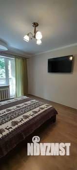 2-к квартира, вторичка, 53м2, 1/5 этаж
