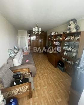 3-к квартира, вторичка, 71м2, 4/10 этаж