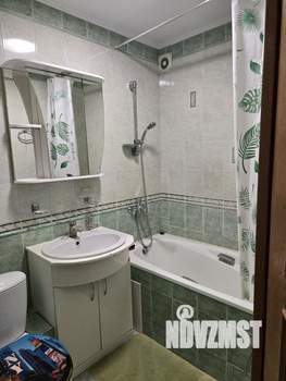 2-к квартира, вторичка, 50м2, 1/10 этаж