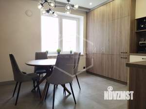 2-к квартира, вторичка, 63м2, 8/9 этаж