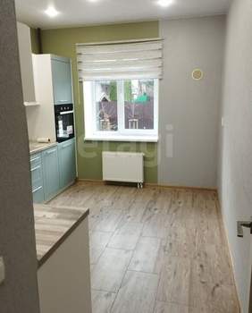 2-к квартира, вторичка, 52м2, 1/4 этаж