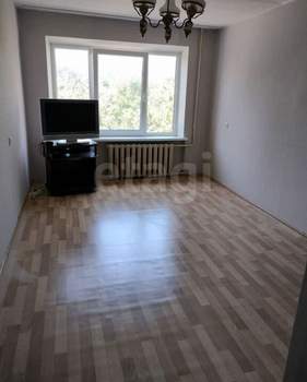 3-к квартира, вторичка, 52м2, 3/5 этаж
