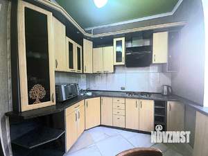 2-к квартира, вторичка, 54м2, 1/3 этаж