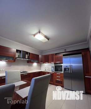 3-к квартира, вторичка, 99м2, 8/8 этаж