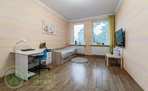 4-к квартира, вторичка, 108м2, 2/3 этаж