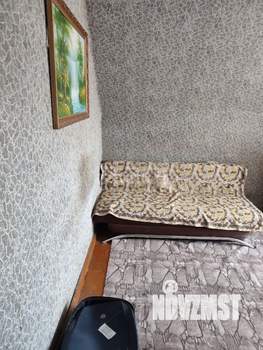 3-к квартира, вторичка, 56м2, 2/2 этаж