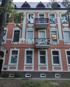 4-к квартира, вторичка, 137м2, 4/4 этаж