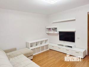 2-к квартира, вторичка, 57м2, 1/10 этаж