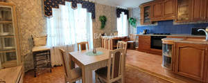 3-к квартира, вторичка, 130м2, 2/5 этаж