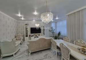 3-к квартира, вторичка, 88м2, 1/4 этаж