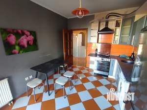 2-к квартира, вторичка, 61м2, 8/9 этаж