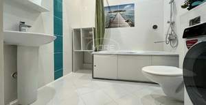 2-к квартира, вторичка, 80м2, 1/3 этаж