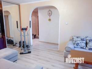 2-к квартира, вторичка, 46м2, 3/5 этаж