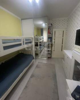 2-к квартира, вторичка, 54м2, 1/5 этаж