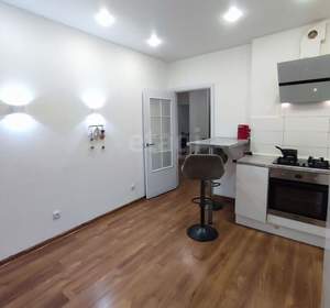 2-к квартира, вторичка, 63м2, 8/9 этаж