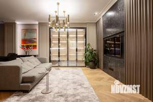 3-к квартира, вторичка, 104м2, 4/5 этаж