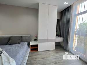 3-к квартира, вторичка, 100м2, 3/5 этаж