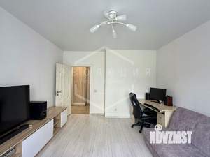 2-к квартира, вторичка, 61м2, 1/10 этаж
