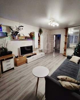 2-к квартира, вторичка, 54м2, 9/9 этаж