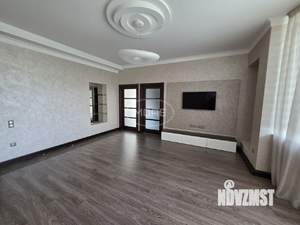 3-к квартира, вторичка, 97м2, 8/10 этаж