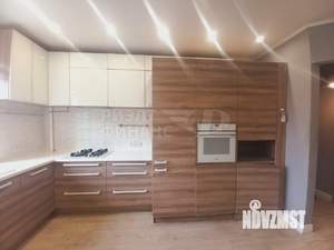 2-к квартира, вторичка, 60м2, 1/4 этаж