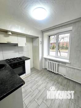 3-к квартира, вторичка, 53м2, 1/5 этаж