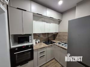 2-к квартира, вторичка, 40м2, 1/4 этаж