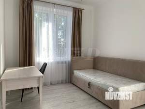 4-к квартира, вторичка, 195м2, 3/3 этаж