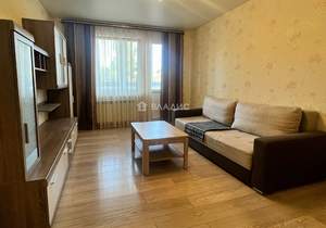 3-к квартира, вторичка, 75м2, 1/9 этаж