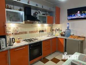 2-к квартира, вторичка, 60м2, 5/5 этаж