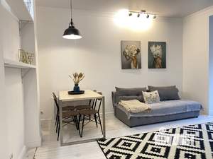 1-к квартира, вторичка, 49м2, 1/4 этаж