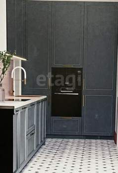 3-к квартира, вторичка, 81м2, 2/4 этаж