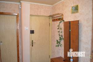 2-к квартира, вторичка, 40м2, 8/9 этаж