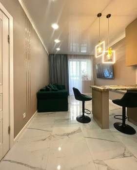 1-к квартира, вторичка, 43м2, 1/10 этаж